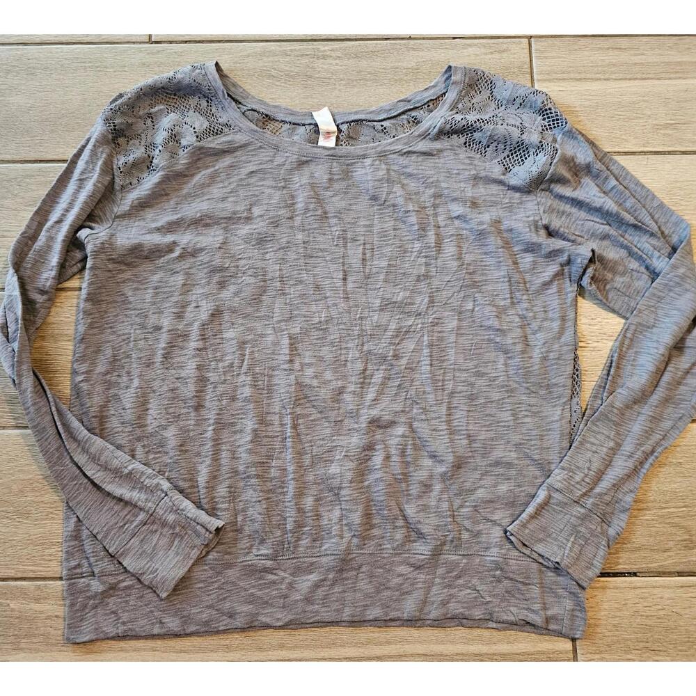 No Boundaries Gray Lace Back Long Sleeve Top Women’s XXL (19)